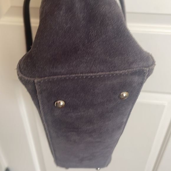 M.I.L.A (Made in Los Angeles) Luxury Tote Bag- Suede- Gray - Picture 8 of 13